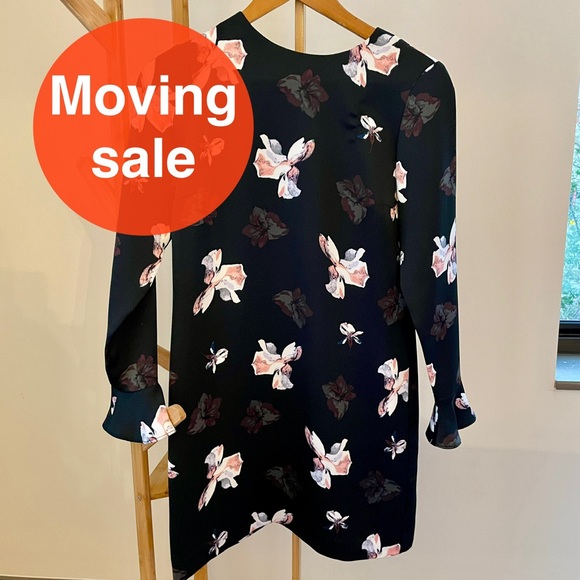 Banana Republic Women’s Black Floral Dress with Ruffle Cuff Sleeves | Size 00P - Picture 1 of 13